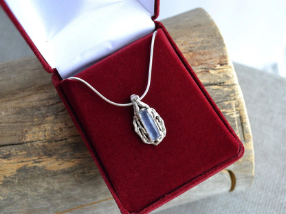 Blue Tanzanite Pendant Raw Crystal from Tanzania 1.26 cts