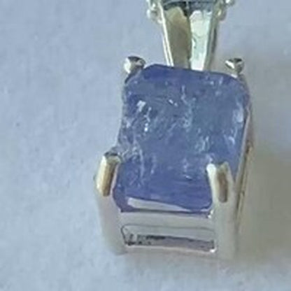 Raw Tanzanite Pendant Certified Merelani Tanzania 1.90 cts