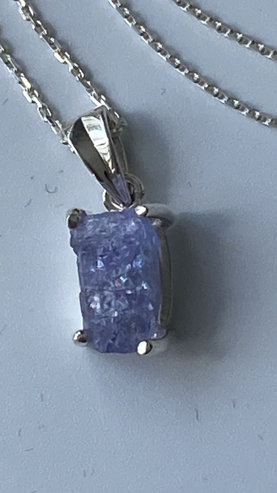 Tanzanite Pendant 2.27 cts