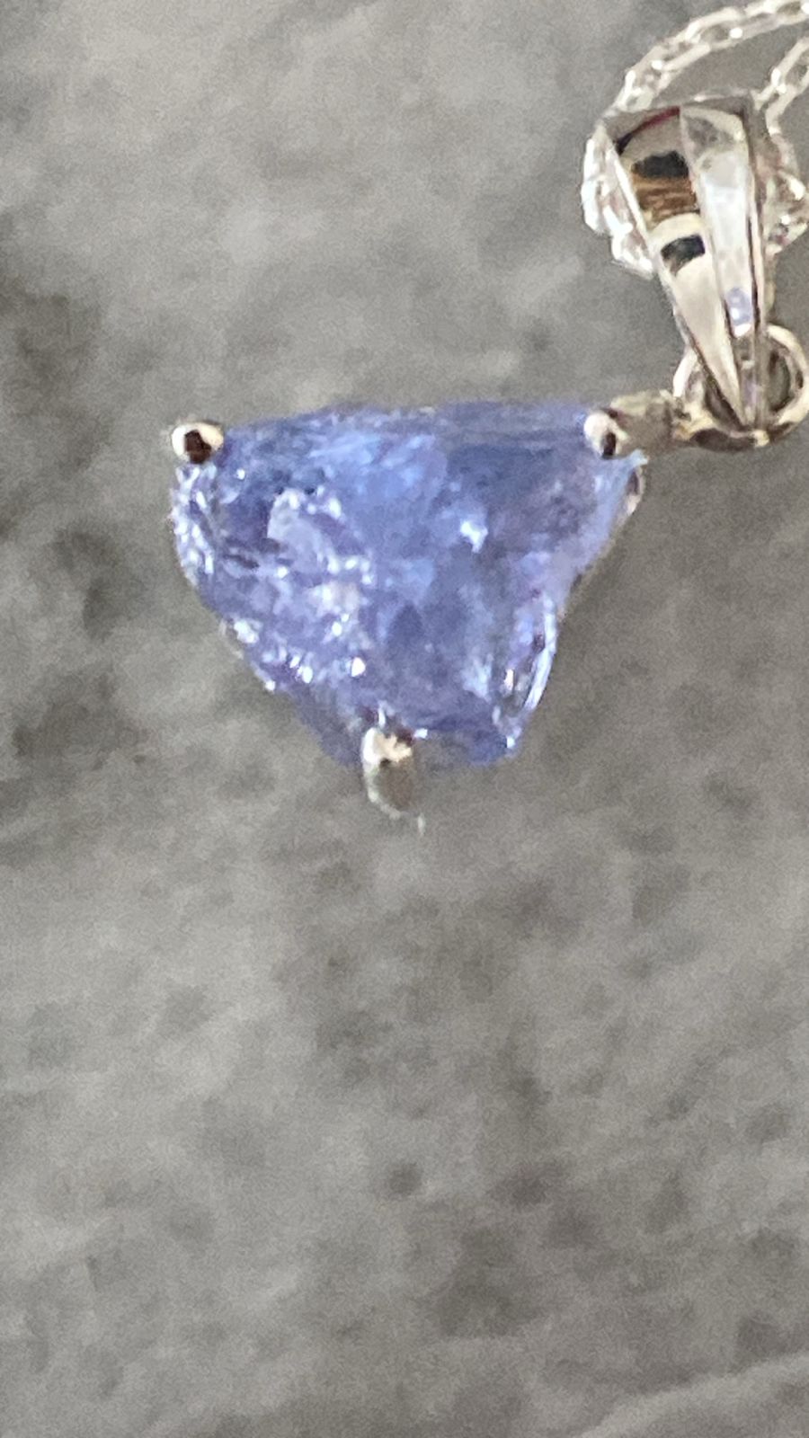 Tanzanite Pendant 2.16 cts