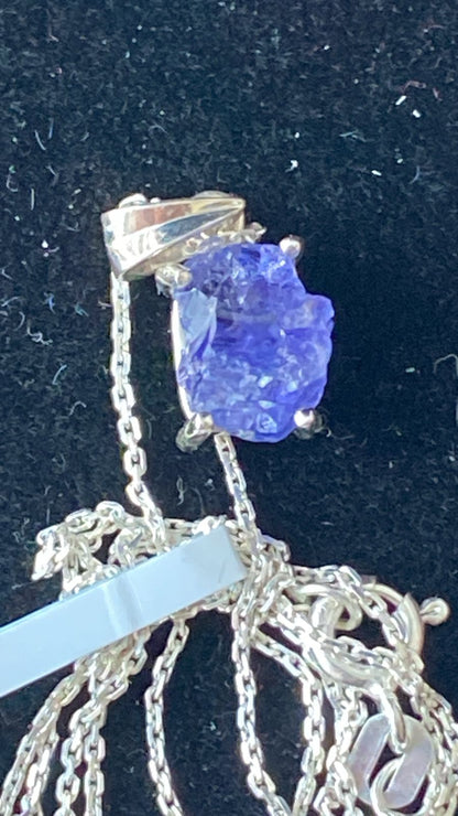 Tanzanite Pendant 2.14 cts