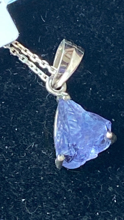 Tanzanite Pendant 2.16 cts