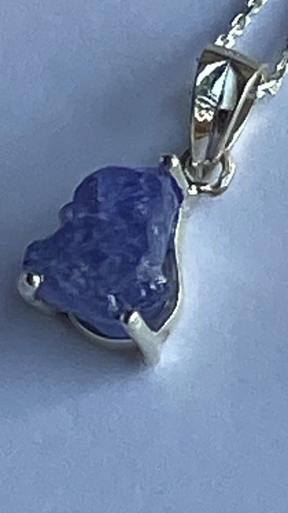 Tanzanite Pendant 2.42 cts