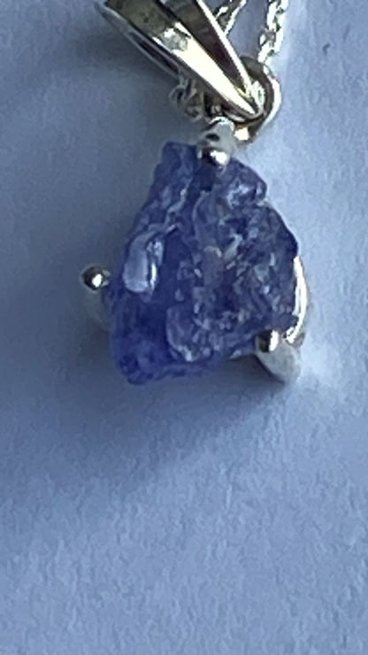 Tanzanite Pendant 2.02 cts