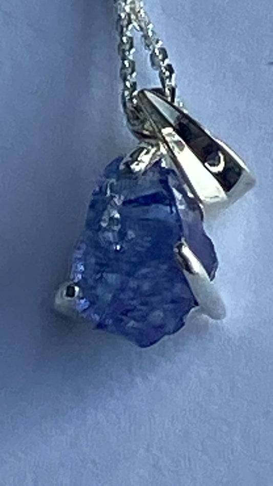 Tanzanite Pendant 1.89 cts