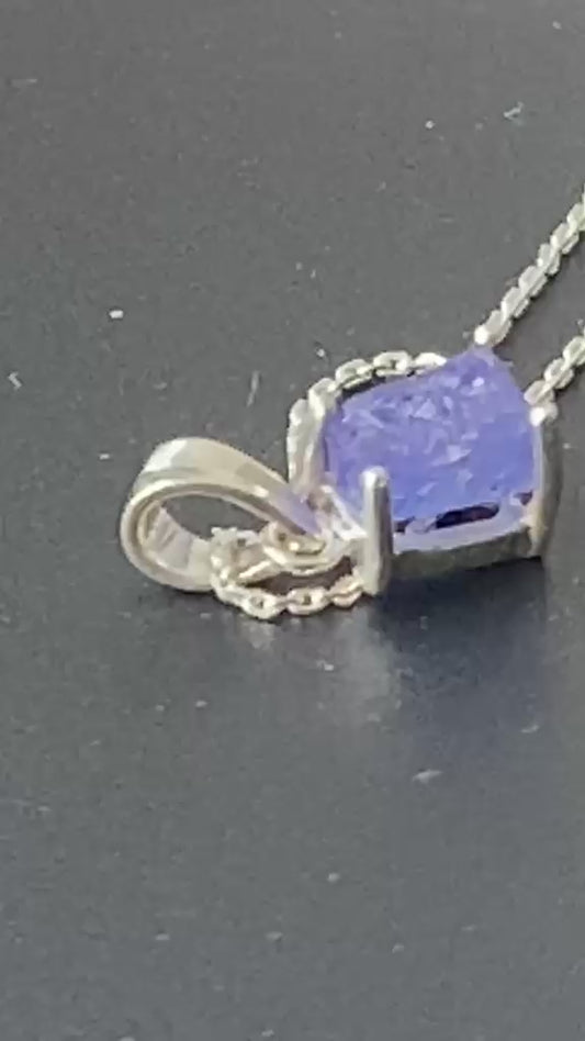 Tanzanite Pendant 1.69 cts